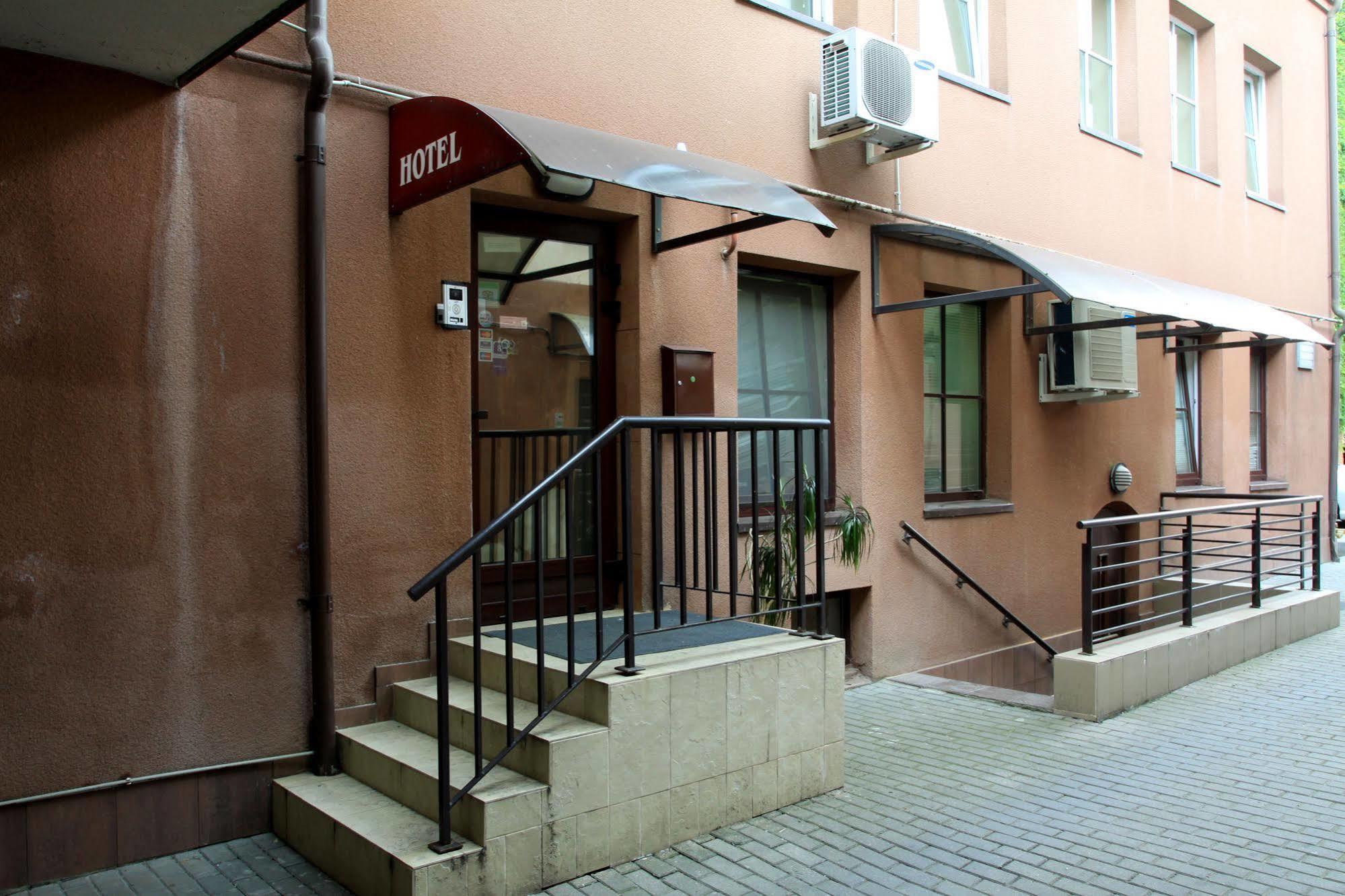 Hotel Radharane Kaunas Exterior foto